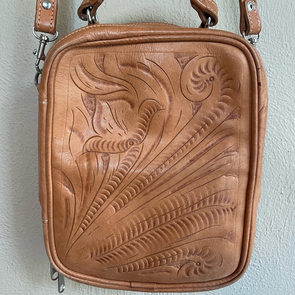 Unique Handcrafted Leather Bag - Picture 2 of 4